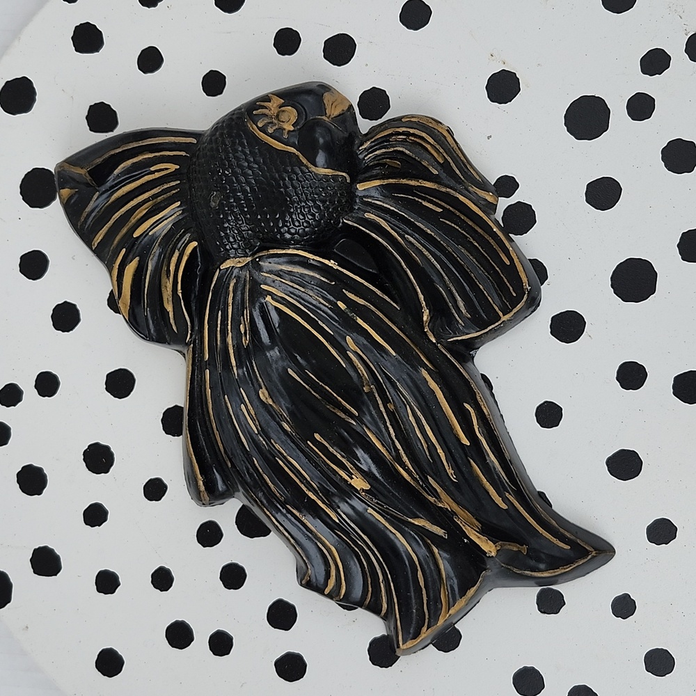 MID-CENTURY CHALKWARE ANGEL FISH WALL DECOR
